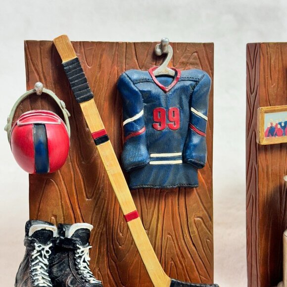 Russ Berrie & Co Hockey Theme Sports 1 Bookend Hand Painted Resin 6”x4” - Picture 2 of 15